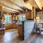 Harmony Deluxe Chalet, Sauna & Fireplace By Belle-stay Дом отдыха Райт-бай-Кицбюэль