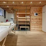 Harmony Deluxe Chalet, Sauna & Fireplace By Belle-stay Дом отдыха Райт-бай-Кицбюэль