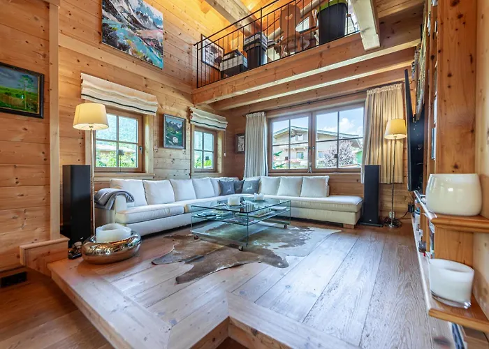 Feriehus Harmony Deluxe Chalet, Sauna & Fireplace By Belle-stay