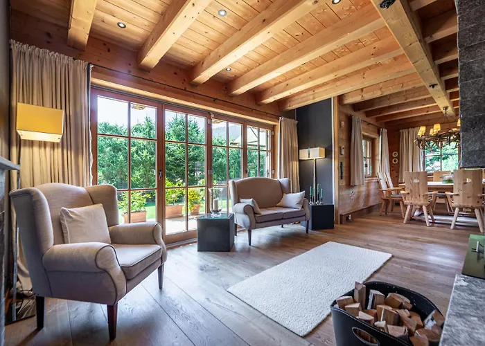 Harmony Deluxe Chalet, Sauna & Fireplace By Belle-stay