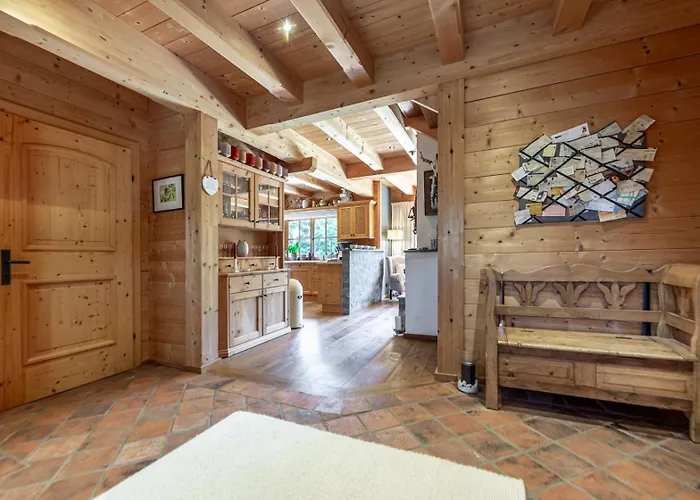 Harmony Deluxe Chalet, Sauna & Fireplace By Belle-stay